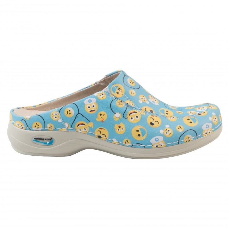 NU.PARIS.WG4F54_c_EMOJI-min